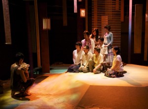 『キツネの嫁入り』©飯嶋康二　2012年　こまばアゴラ劇場